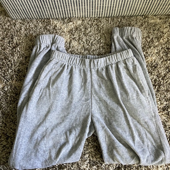 Brandy Melville Pants - Brandy Melville Grey Sweatpants